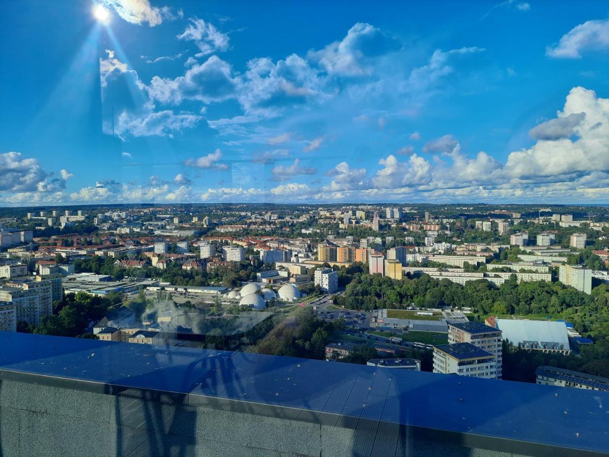 Hanza Tower Sunny Apartment Estetino Exterior foto
