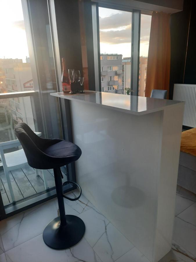 Hanza Tower Sunny Apartment Estetino Exterior foto