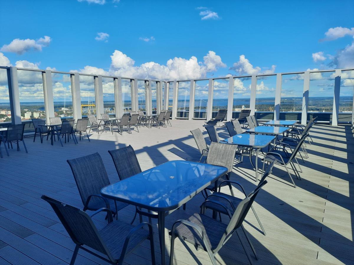 Hanza Tower Sunny Apartment Estetino Exterior foto